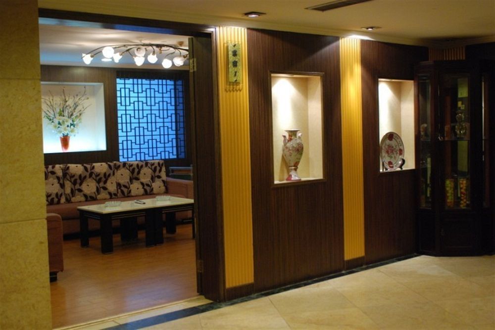 Wanxing Hotel Chao Yang Square Branch 南寧 エクステリア 写真