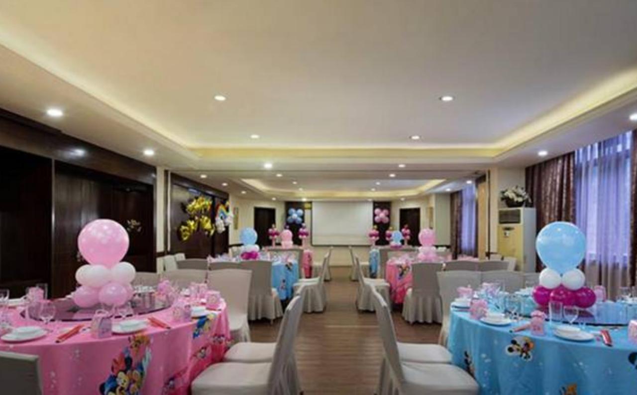 Wanxing Hotel Chao Yang Square Branch 南寧 エクステリア 写真