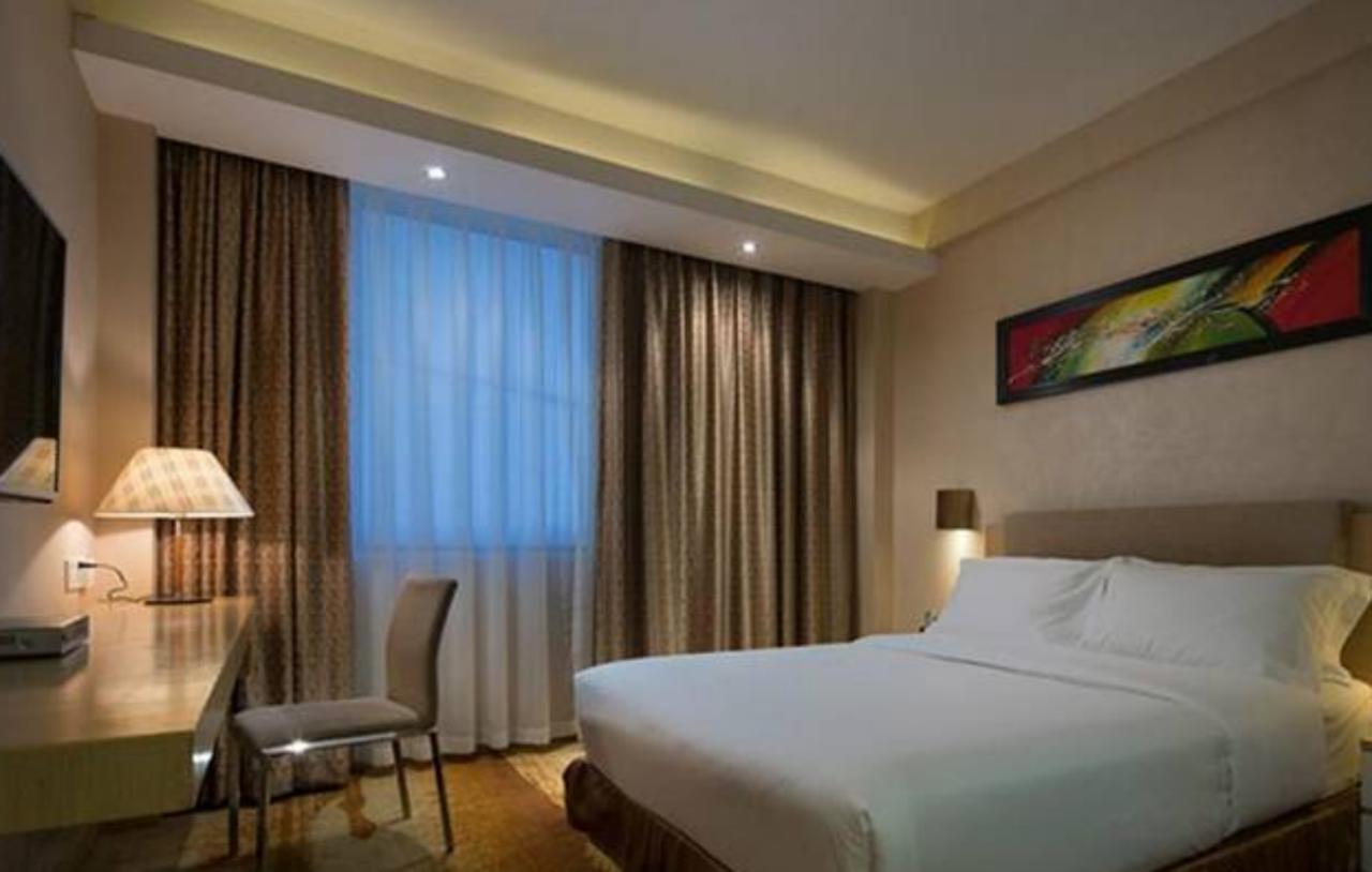Wanxing Hotel Chao Yang Square Branch 南寧 エクステリア 写真